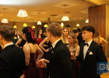 To pierwsza taka studniówka w historii szkoły! Bal maturalny I LO w Krotoszynie za nami!