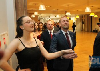 To pierwsza taka studniówka w historii szkoły! Bal maturalny I LO w Krotoszynie za nami!