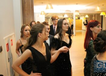 To pierwsza taka studniówka w historii szkoły! Bal maturalny I LO w Krotoszynie za nami!