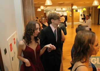 To pierwsza taka studniówka w historii szkoły! Bal maturalny I LO w Krotoszynie za nami!