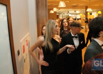 To pierwsza taka studniówka w historii szkoły! Bal maturalny I LO w Krotoszynie za nami!