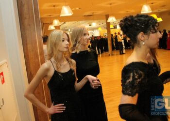 To pierwsza taka studniówka w historii szkoły! Bal maturalny I LO w Krotoszynie za nami!