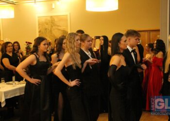 To pierwsza taka studniówka w historii szkoły! Bal maturalny I LO w Krotoszynie za nami!