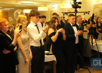 To pierwsza taka studniówka w historii szkoły! Bal maturalny I LO w Krotoszynie za nami!