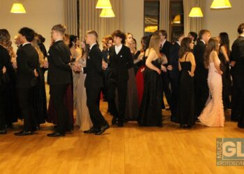 To pierwsza taka studniówka w historii szkoły! Bal maturalny I LO w Krotoszynie za nami!