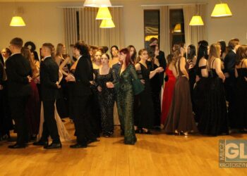 To pierwsza taka studniówka w historii szkoły! Bal maturalny I LO w Krotoszynie za nami!