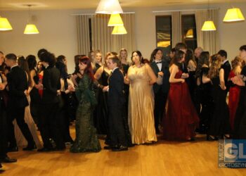 To pierwsza taka studniówka w historii szkoły! Bal maturalny I LO w Krotoszynie za nami!