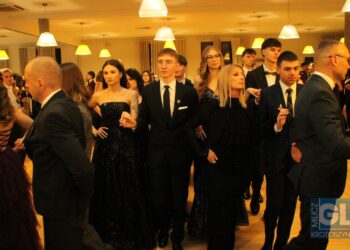 To pierwsza taka studniówka w historii szkoły! Bal maturalny I LO w Krotoszynie za nami!