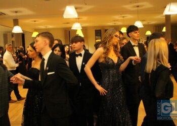 To pierwsza taka studniówka w historii szkoły! Bal maturalny I LO w Krotoszynie za nami!