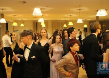 To pierwsza taka studniówka w historii szkoły! Bal maturalny I LO w Krotoszynie za nami!