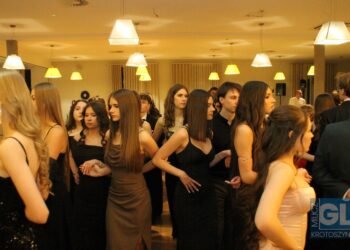 To pierwsza taka studniówka w historii szkoły! Bal maturalny I LO w Krotoszynie za nami!