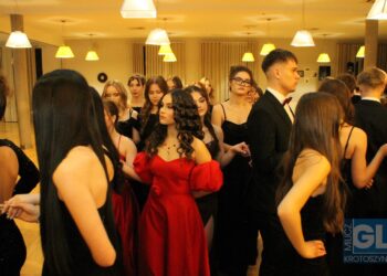 To pierwsza taka studniówka w historii szkoły! Bal maturalny I LO w Krotoszynie za nami!