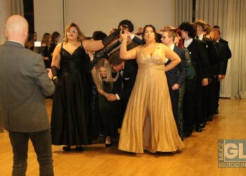 To pierwsza taka studniówka w historii szkoły! Bal maturalny I LO w Krotoszynie za nami!