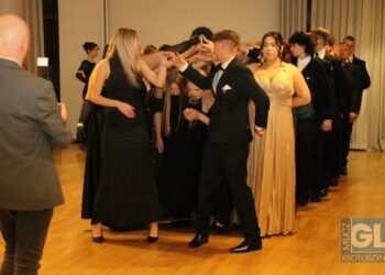 To pierwsza taka studniówka w historii szkoły! Bal maturalny I LO w Krotoszynie za nami!