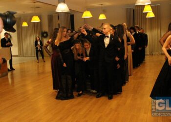 To pierwsza taka studniówka w historii szkoły! Bal maturalny I LO w Krotoszynie za nami!