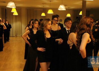 To pierwsza taka studniówka w historii szkoły! Bal maturalny I LO w Krotoszynie za nami!