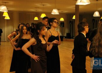 To pierwsza taka studniówka w historii szkoły! Bal maturalny I LO w Krotoszynie za nami!