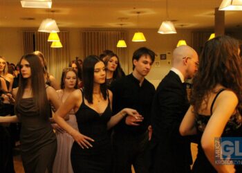 To pierwsza taka studniówka w historii szkoły! Bal maturalny I LO w Krotoszynie za nami!