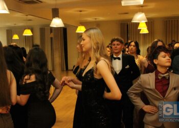 To pierwsza taka studniówka w historii szkoły! Bal maturalny I LO w Krotoszynie za nami!