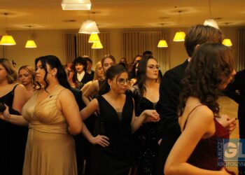 To pierwsza taka studniówka w historii szkoły! Bal maturalny I LO w Krotoszynie za nami!