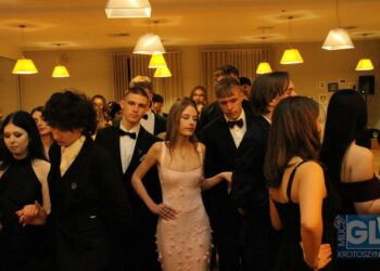 To pierwsza taka studniówka w historii szkoły! Bal maturalny I LO w Krotoszynie za nami!