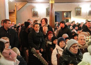 XII Orszak Trzech Króli z Kapelą Góralską Pogwizdani w Lutogniewie