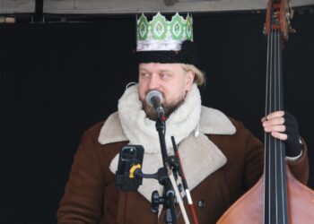 XII Orszak Trzech Króli z Kapelą Góralską Pogwizdani w Lutogniewie