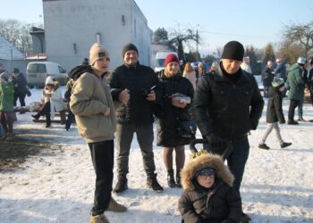 XII Orszak Trzech Króli z Kapelą Góralską Pogwizdani w Lutogniewie