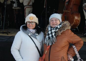 XII Orszak Trzech Króli z Kapelą Góralską Pogwizdani w Lutogniewie