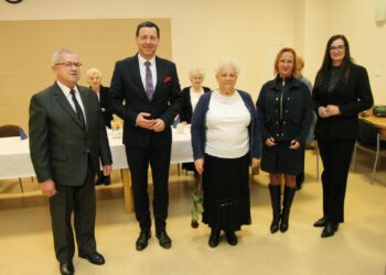 Nowe władze i absolutorium. Weterani Pracy w Zdunach podsumowali kadencję