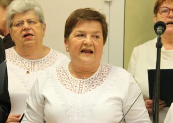 Nowe władze i absolutorium. Weterani Pracy w Zdunach podsumowali kadencję