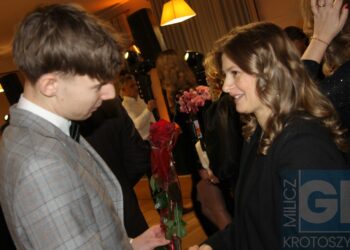 Studniówka ZSP w Koźminie Wlkp. Poloneza czas zacząć!