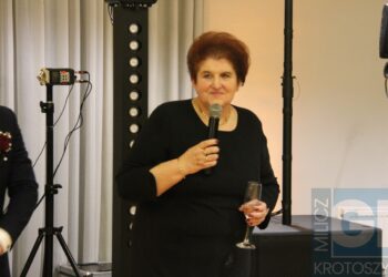 Studniówka ZSP w Koźminie Wlkp. Poloneza czas zacząć!