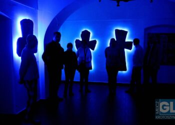 Krzyże pokutne – milczący świadkowie dawnych zbrodni. Wyjątkowa wystawa w krotoszyńskim muzeum