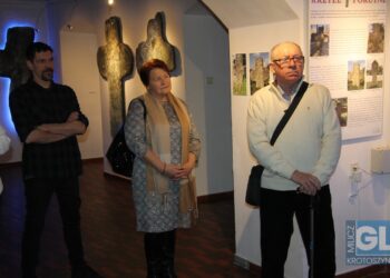 Krzyże pokutne – milczący świadkowie dawnych zbrodni. Wyjątkowa wystawa w krotoszyńskim muzeum