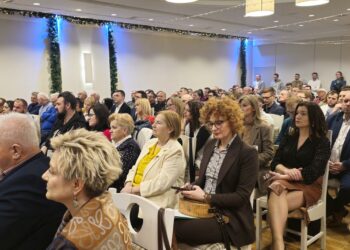 Ewa Zajączkowska-Hernik: „Staram się walczyć o interesy Polski, najlepiej jak tylko potrafię”. Pełna sala na spotkaniu z europoseł