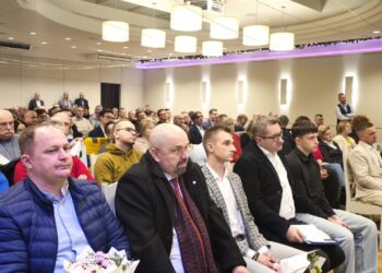 Ewa Zajączkowska-Hernik: „Staram się walczyć o interesy Polski, najlepiej jak tylko potrafię”. Pełna sala na spotkaniu z europoseł