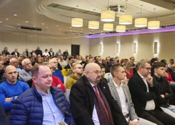 Ewa Zajączkowska-Hernik: „Staram się walczyć o interesy Polski, najlepiej jak tylko potrafię”. Pełna sala na spotkaniu z europoseł