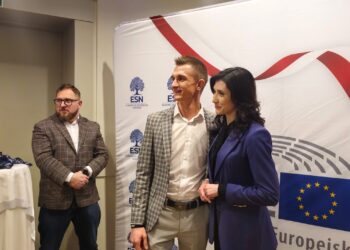Ewa Zajączkowska-Hernik: „Staram się walczyć o interesy Polski, najlepiej jak tylko potrafię”. Pełna sala na spotkaniu z europoseł