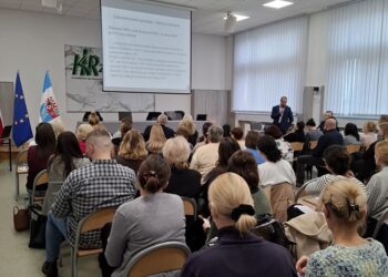 „Środy z KSeF” w Krotoszynie. Przedsiębiorcy szkolą się z e-faktur