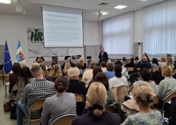 „Środy z KSeF” w Krotoszynie. Przedsiębiorcy szkolą się z e-faktur