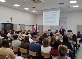 „Środy z KSeF” w Krotoszynie. Przedsiębiorcy szkolą się z e-faktur