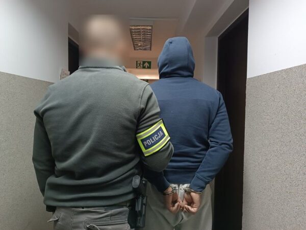 Dwaj poszukiwani zatrzymani w Cieszkowie i Miliczu