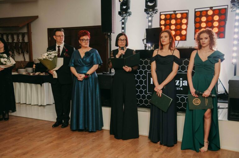 Technikum Leśne w Miliczu odlicza 100 dni do matury
