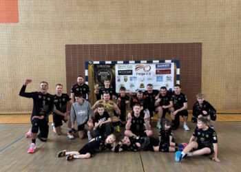 Trzy punkty w Kątach