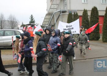 Uczniowie baszkowskiej podstawówki pamiętają o Powstańcach Wielkopolskich!