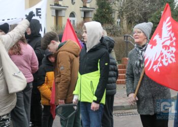 Uczniowie baszkowskiej podstawówki pamiętają o Powstańcach Wielkopolskich!