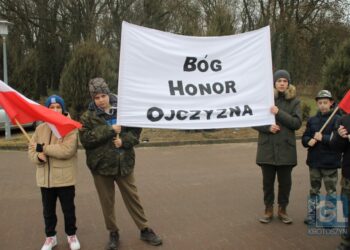 Uczniowie baszkowskiej podstawówki pamiętają o Powstańcach Wielkopolskich!