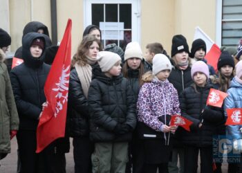 Uczniowie baszkowskiej podstawówki pamiętają o Powstańcach Wielkopolskich!
