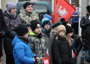 Uczniowie baszkowskiej podstawówki pamiętają o Powstańcach Wielkopolskich!